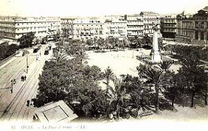 PA a- 07- Vue d'ensemble place d' Armes